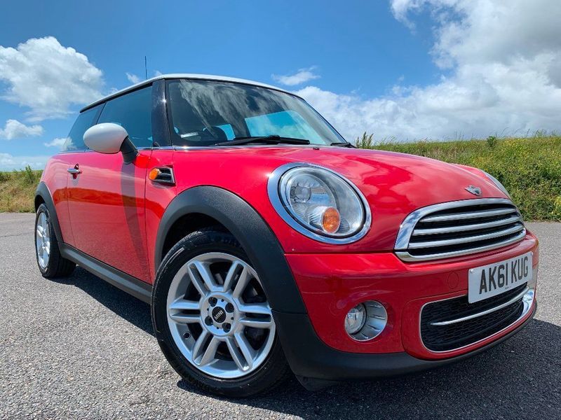 MINI Hatch 1.6 Cooper D (Chili) 3dr AK61KUG
